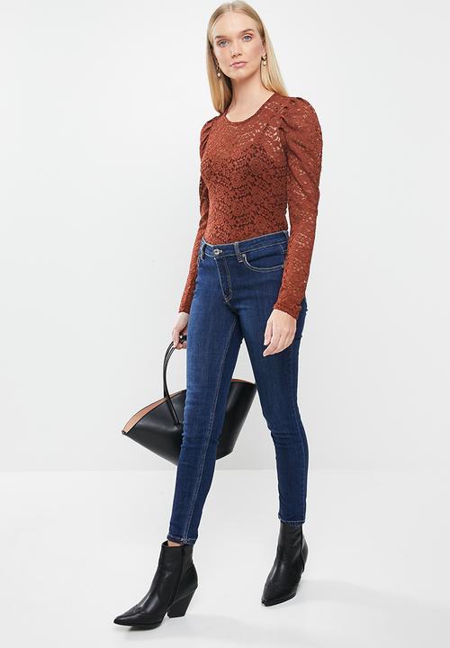 Jacqueline de Yong - Kim long sleeve puff sleeve lace top - russet brown