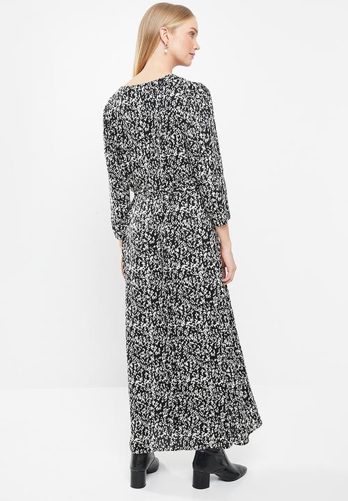 Jacqueline de Yong - Melvin life 7/8 long dress - black & white 