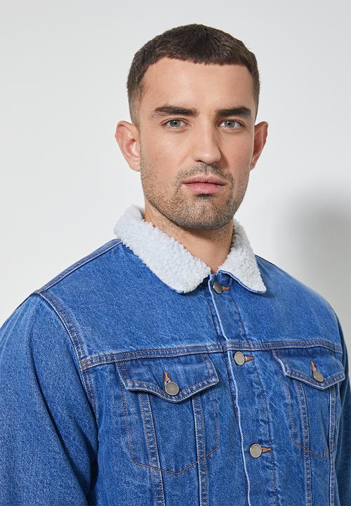 Superbalist - San Fran sherpa lined denim trucker jacket - mid wash blue