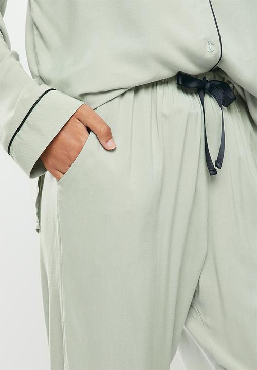 Superbalist - Sleep shirt & pants set - sage