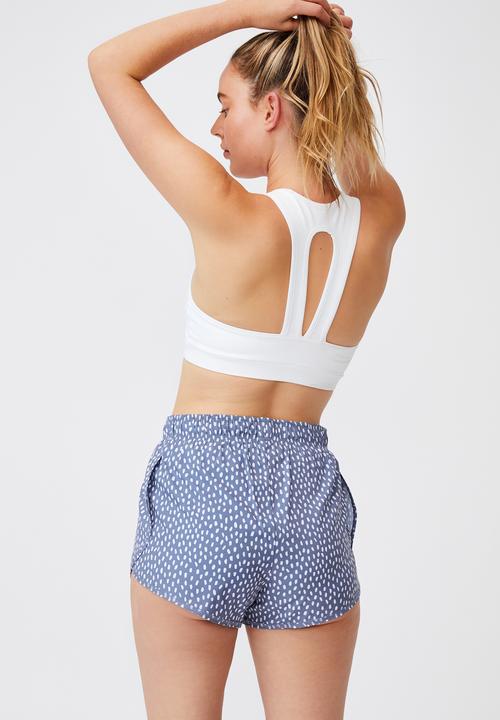 Cotton On - V-neck cut out crop - white