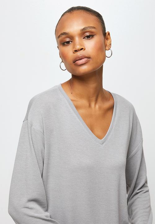 edit - Longline cut & sew top - grey
