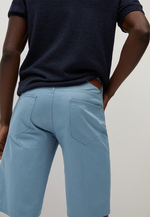 MANGO - Roller bermuda shorts - light blue 