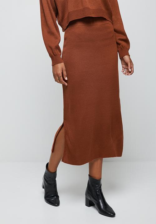 edit - Ribbed knitwear skirt - rust