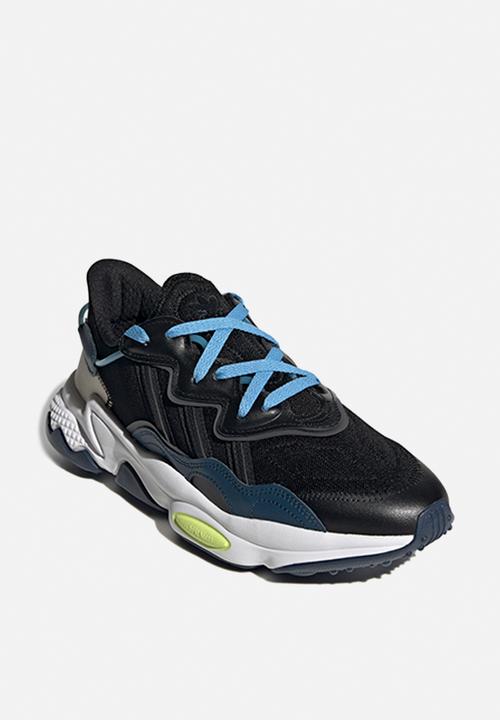 adidas Originals - Ozweego - core black/crew navy/frozen yellow