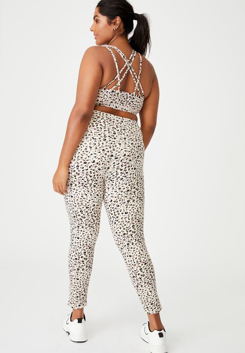 Cotton On - Curve strappy sports crop - blooming leopard