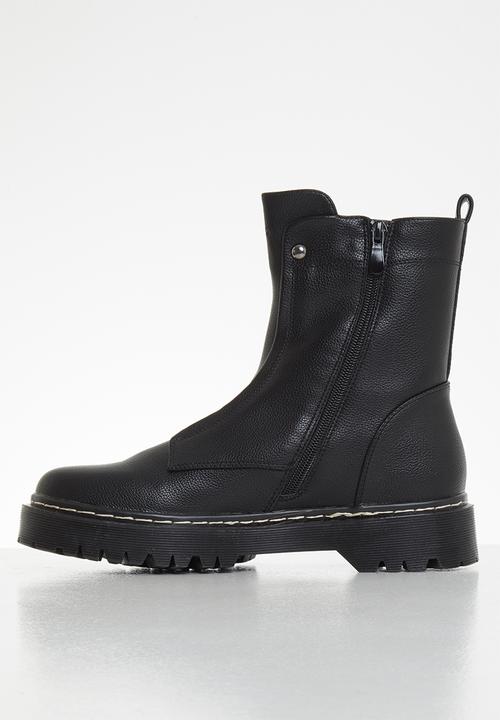 Plum - Pais chunky ankle boot - black