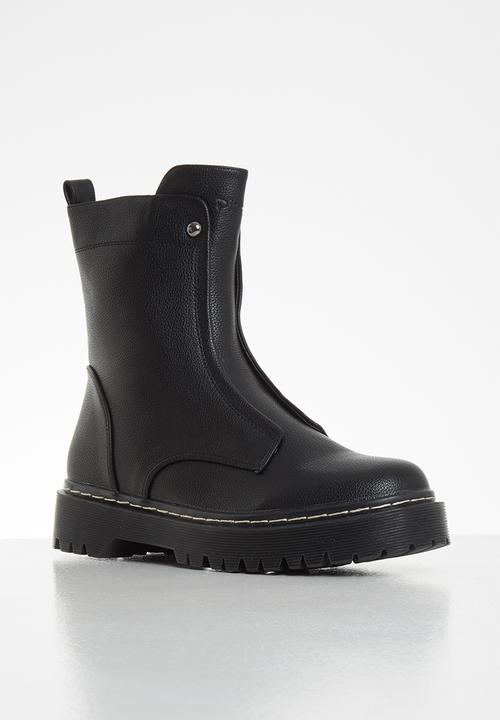 Plum - Pais chunky ankle boot - black