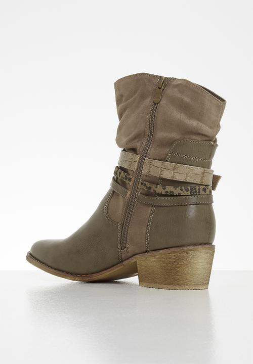 Plum - Genesis western boot - taupe