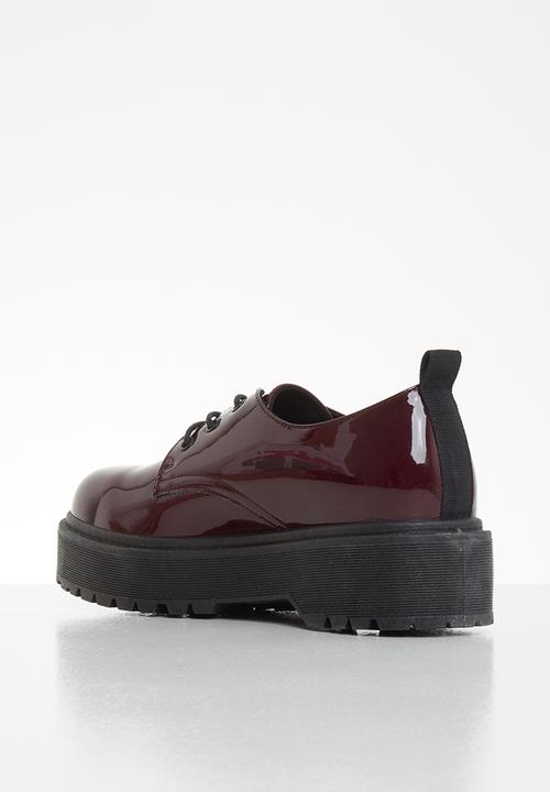Plum - Thuli lug sole lace up shoe - burgundy