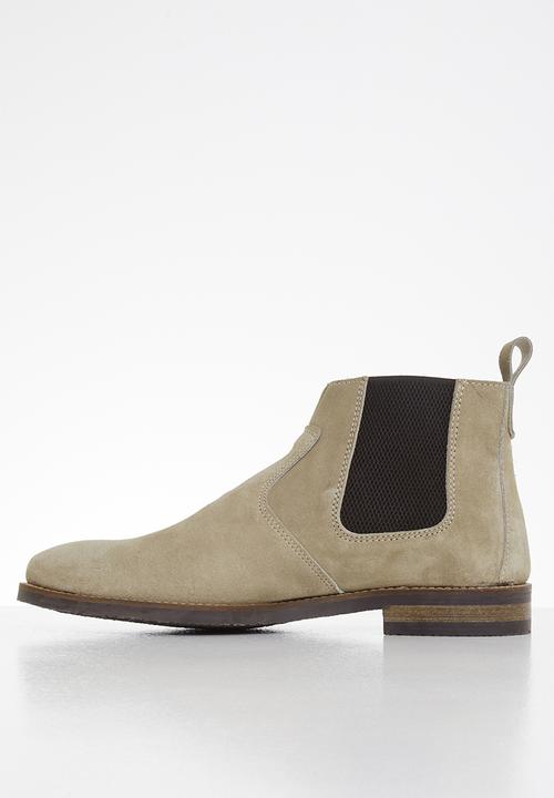 Superbalist - Jeffe leather chelsea boot - neutral 