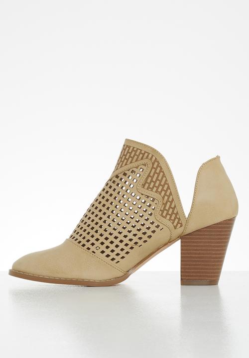 Butterfly Feet - Lettie ankle boot - beige