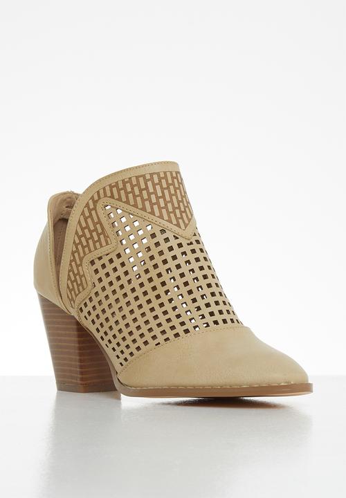 Butterfly Feet - Lettie ankle boot - beige