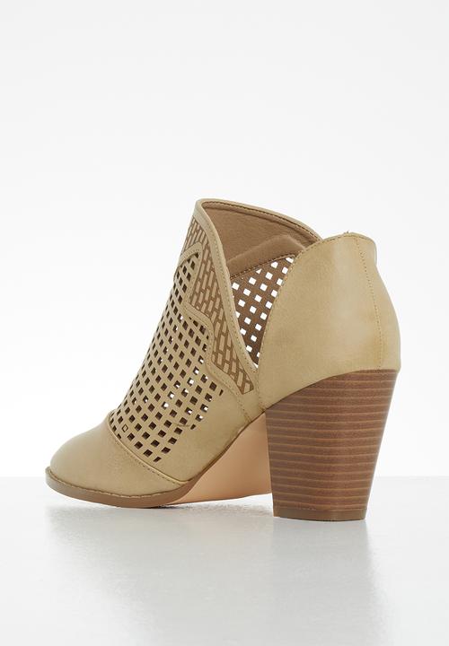 Butterfly Feet - Lettie ankle boot - beige