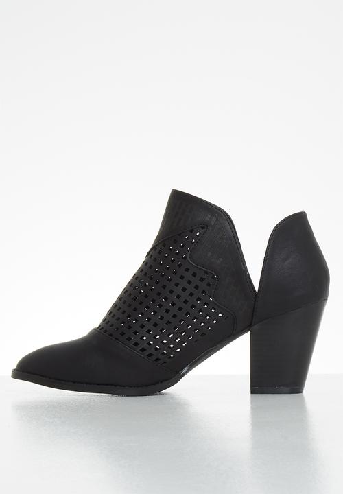 Butterfly Feet - Lettie ankle boot - black