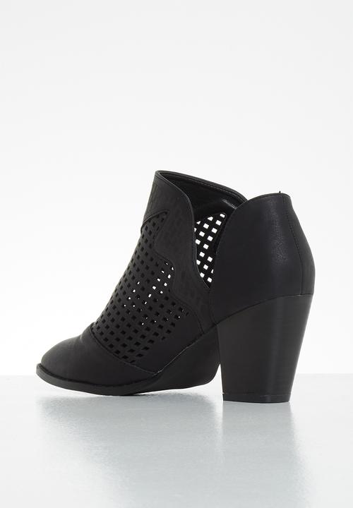 Butterfly Feet - Lettie ankle boot - black