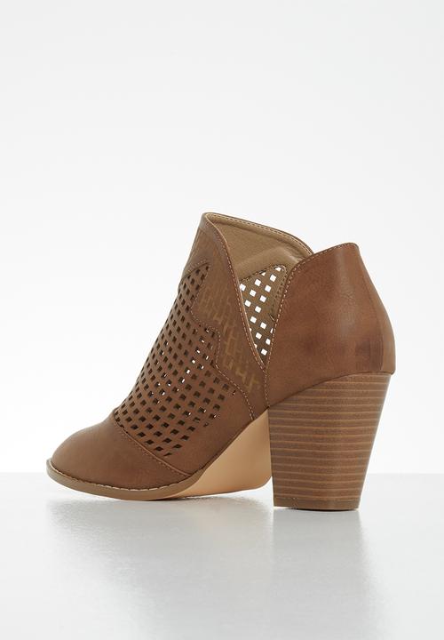 Butterfly Feet - Lettie ankle boot - tan