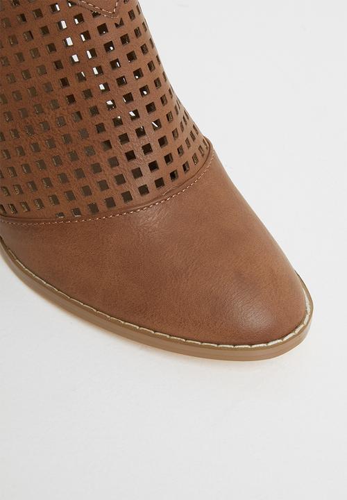 Butterfly Feet - Lettie ankle boot - tan