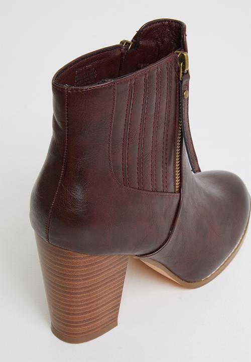 Butterfly Feet - Drama ankle boot - burgundy