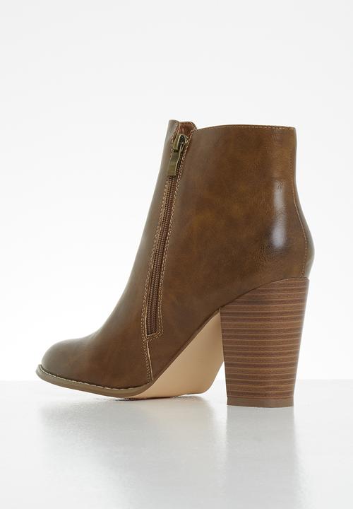 Butterfly Feet - Drama ankle boot - tan