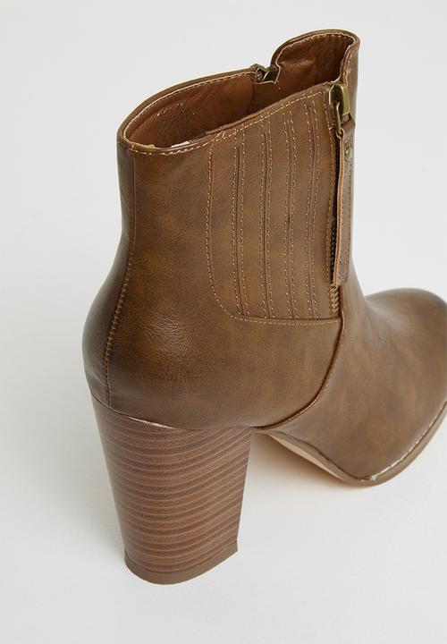 Butterfly Feet - Drama ankle boot - tan