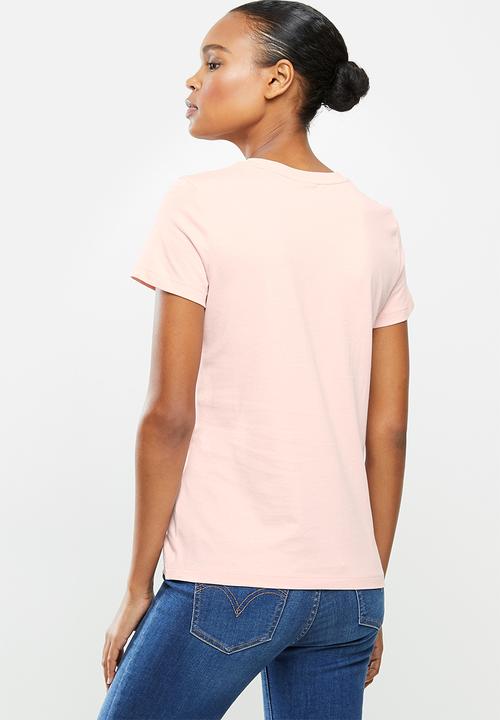 PUMA - Classic logo tee - peach 