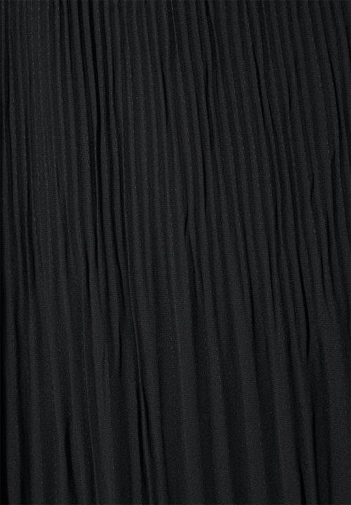 Superbalist - The ultimate pleated maxi dress - black