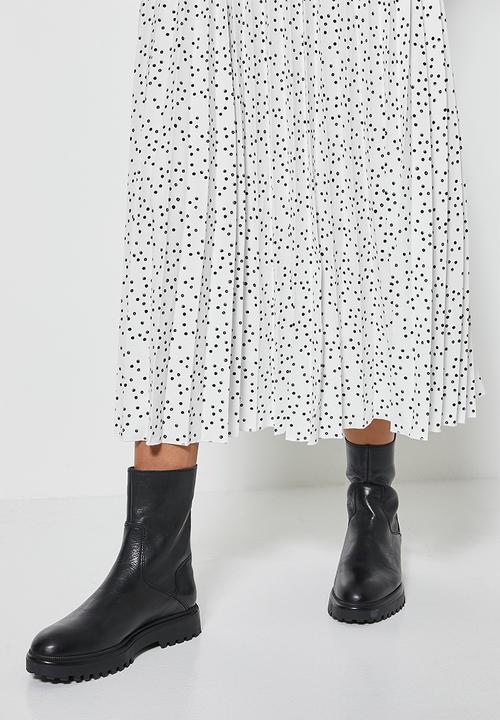 Superbalist - Pleated skirt - milk based spot