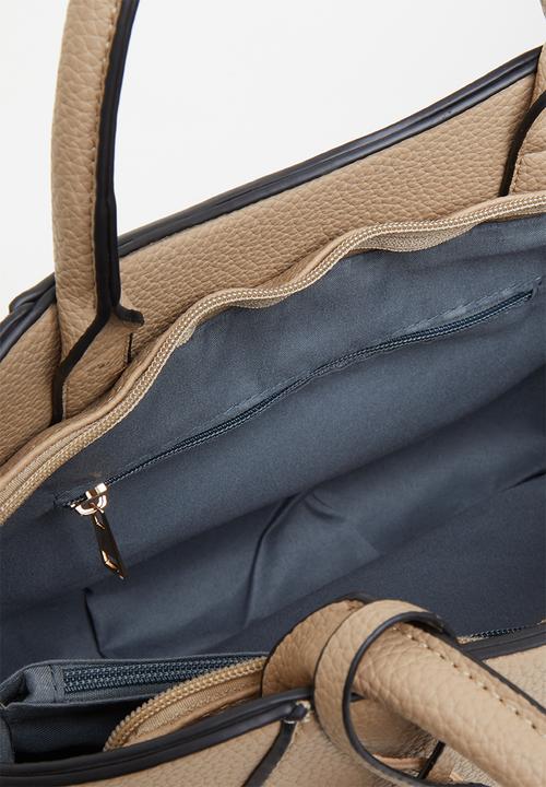 Seduction - Stud detail tote - taupe