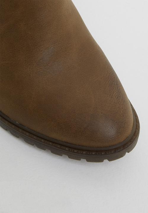 Miss Black - Omega ankle boot - tan