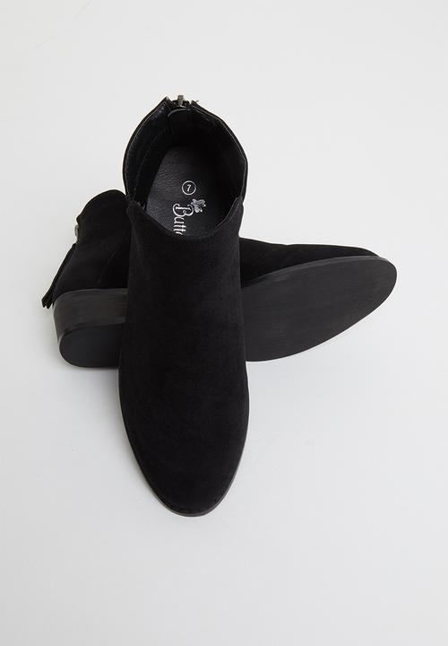 Butterfly Feet - Sia bootie - black