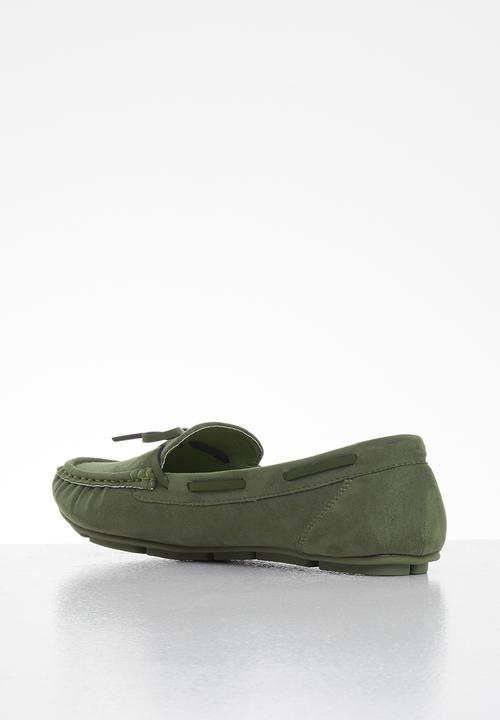 Butterfly Feet - Naomi boat shoe - khaki