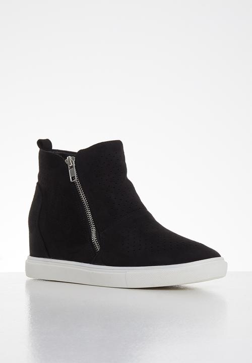 Butterfly Feet - Heron ankle boot - black