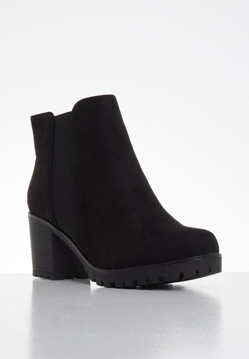 Butterfly Feet - Cali ankle boot - black