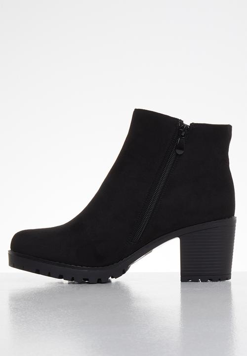 Butterfly Feet - Cali ankle boot - black