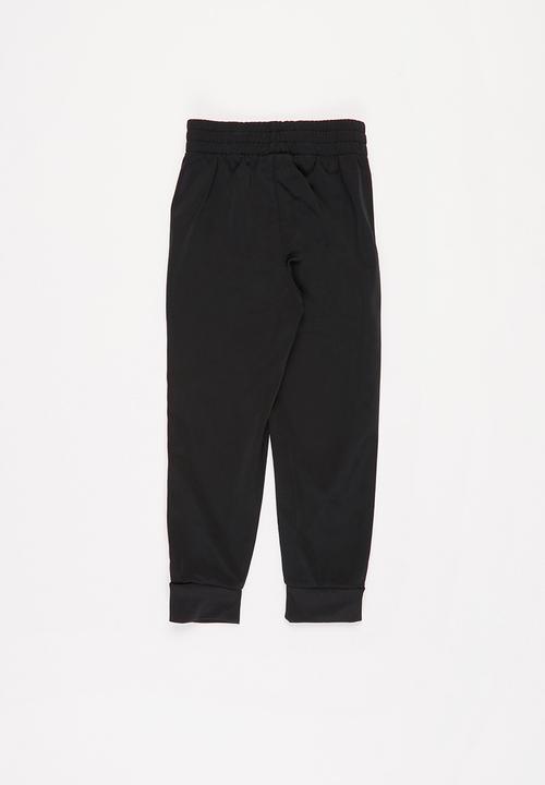 Nike - Heart taping tricot set - black