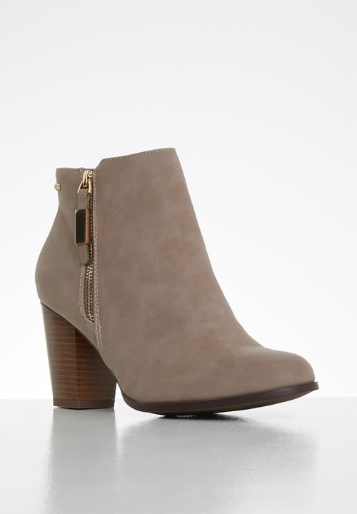 Miss Black - Alham ankle boot - pink
