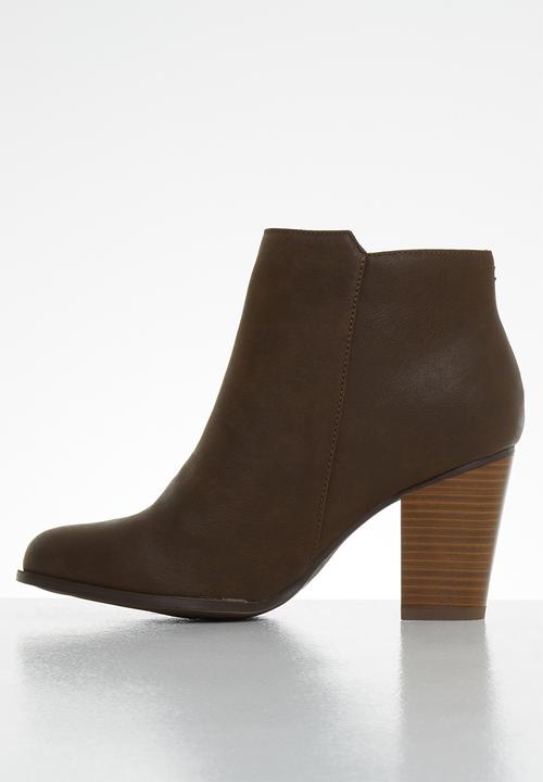Miss Black - Alham ankle boot - chocolate