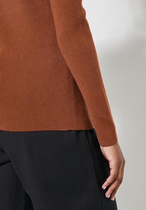 Superbalist - Raglan sleeve skinny rib jersey - tobacco