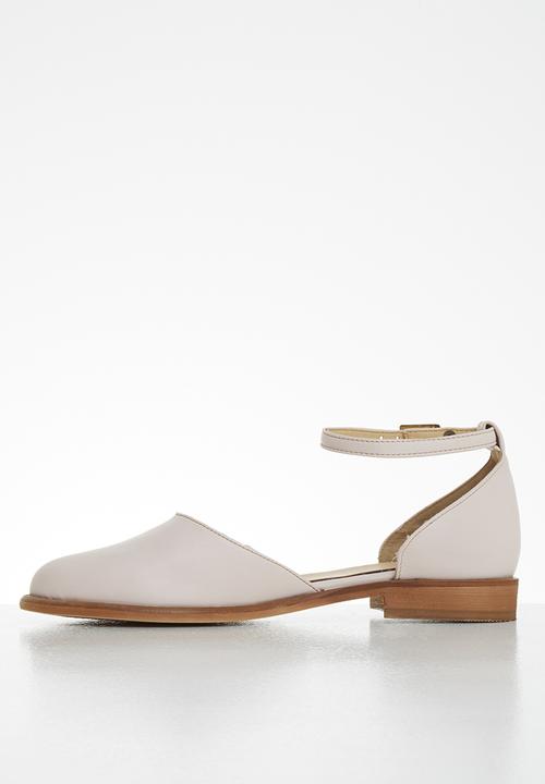 Superbalist - Allina dorsay loafer - beige 