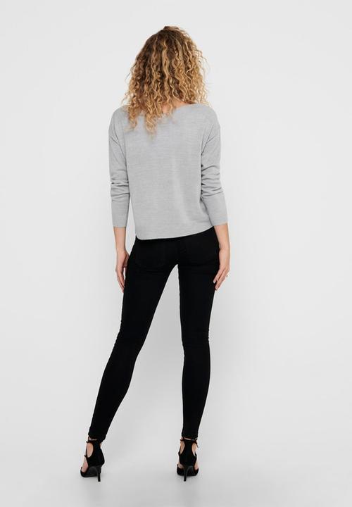 ONLY - Amalia long sleeve boatneck pullover knit - grey