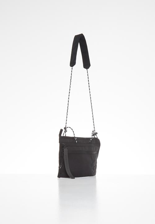 Converse - Chuck 70 musette 2.0 bag - black
