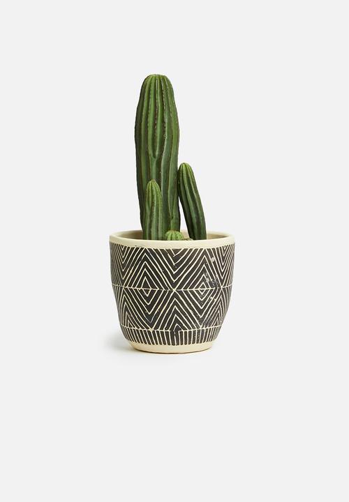 H&S - Succulent planter - black & neutral