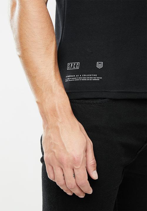 S.P.C.C - Dynamo straight hem tee - black