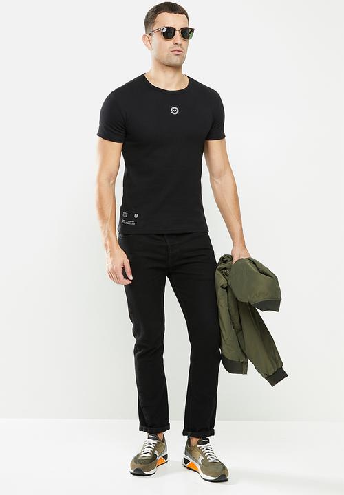 S.P.C.C - Dynamo straight hem tee - black