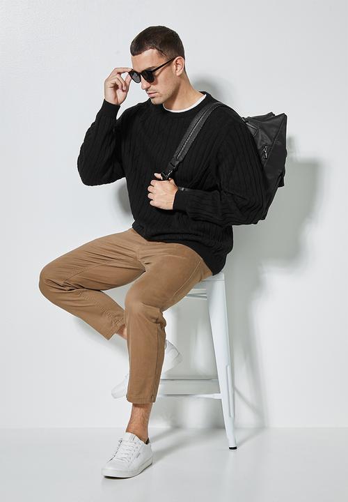Superbalist - Regular fit cable knit jersey - black