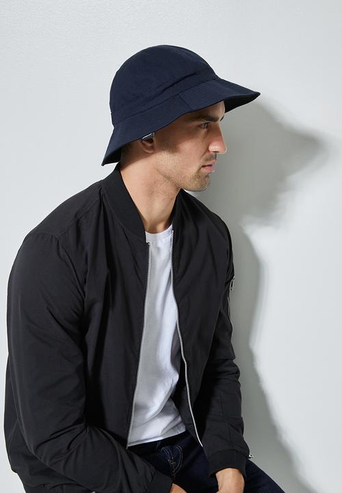 Superbalist - Reversible bucket hat - black & navy