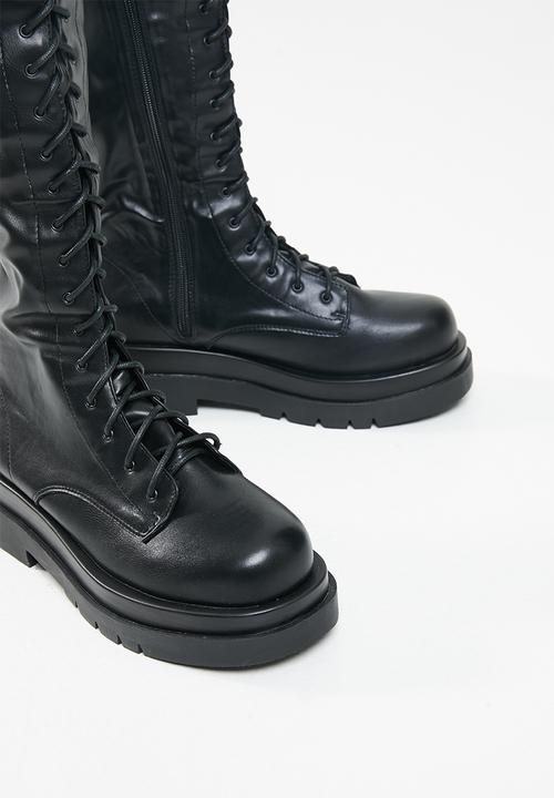 Footwork - Rim chunky combat boot - black