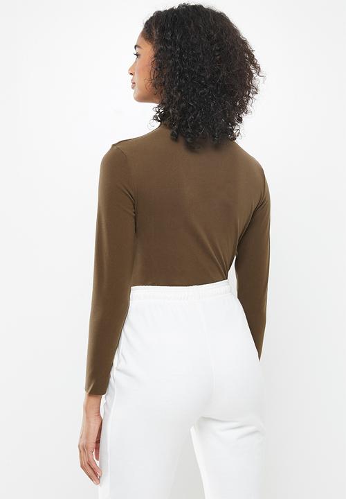 STYLE REPUBLIC - Mock neck long sleeve knit top - brown 