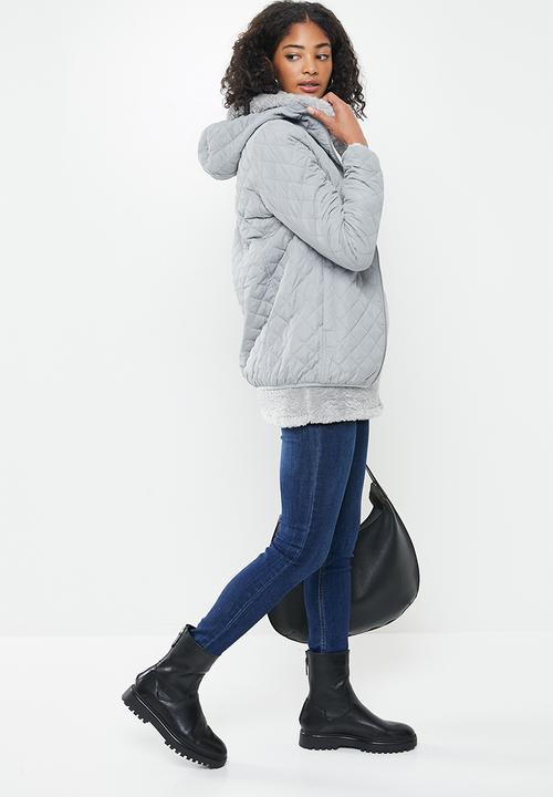 STYLE REPUBLIC - Quilted puffer - grey